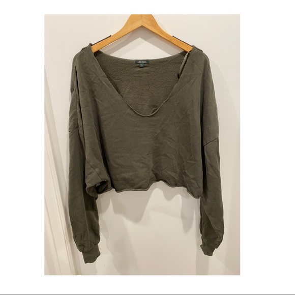 Wild Fable oversized cropped sweatshirt